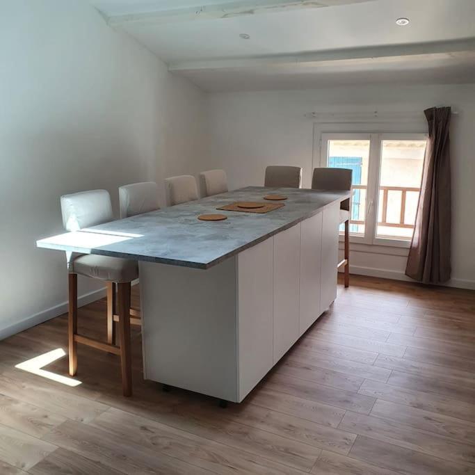 Duplex Sous Les Toits Apartment Riez Exterior foto