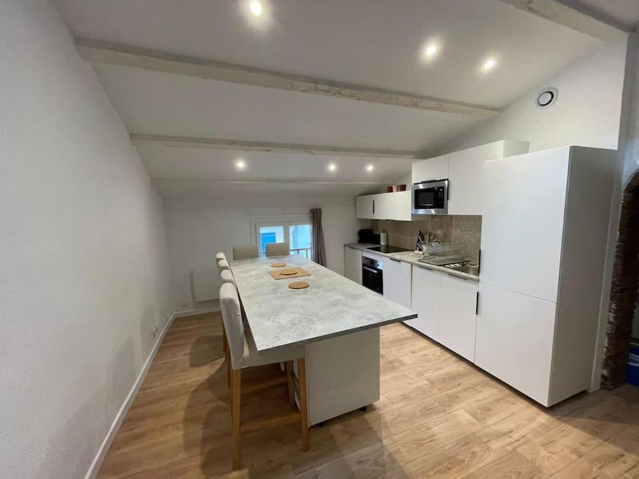 Duplex Sous Les Toits Apartment Riez Exterior foto
