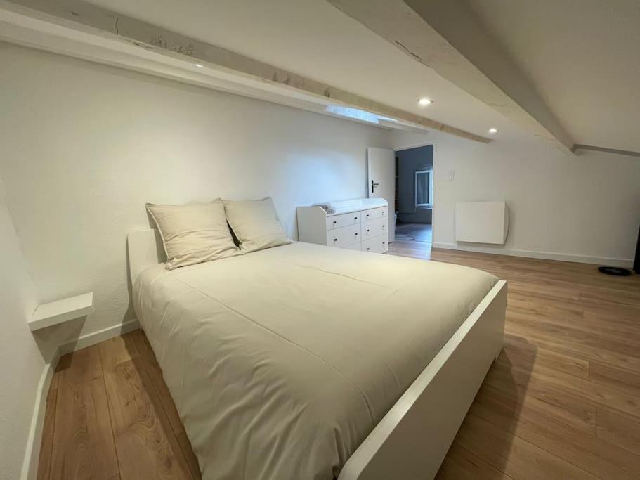 Duplex Sous Les Toits Apartment Riez Exterior foto