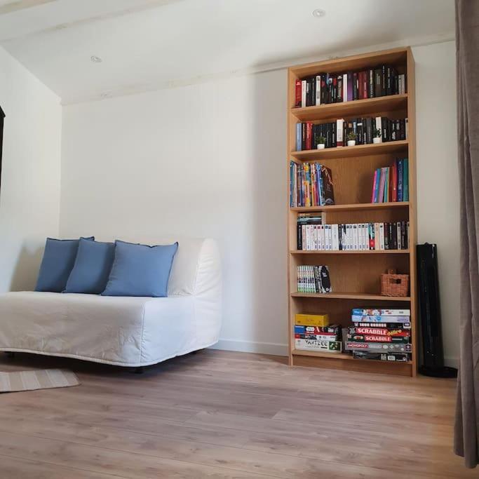 Duplex Sous Les Toits Apartment Riez Exterior foto